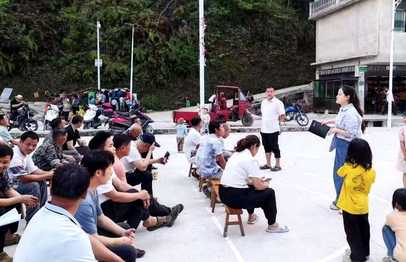 2024年10月22日，雷洞乡厦头村院坝会，拍摄者：甘宇果.jpg_proc.jpg