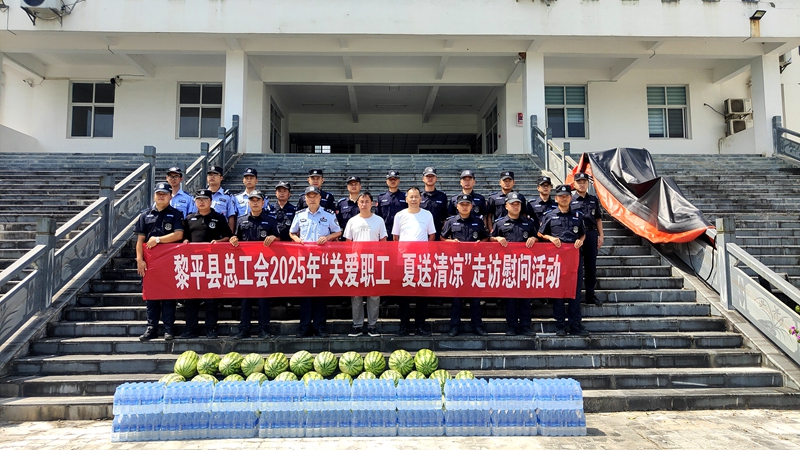 特警队 (1)_proc.jpg